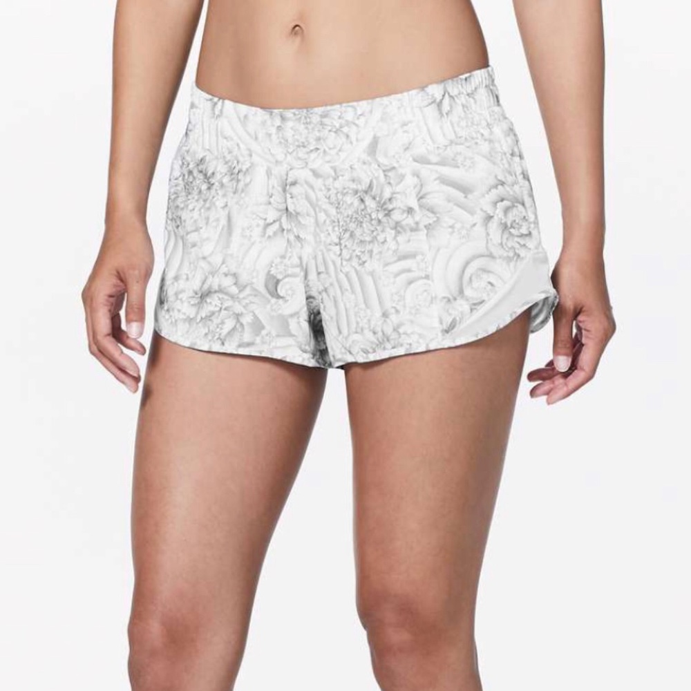 limited addition white and grey lululemon hott hot shorts 2.5 inseam